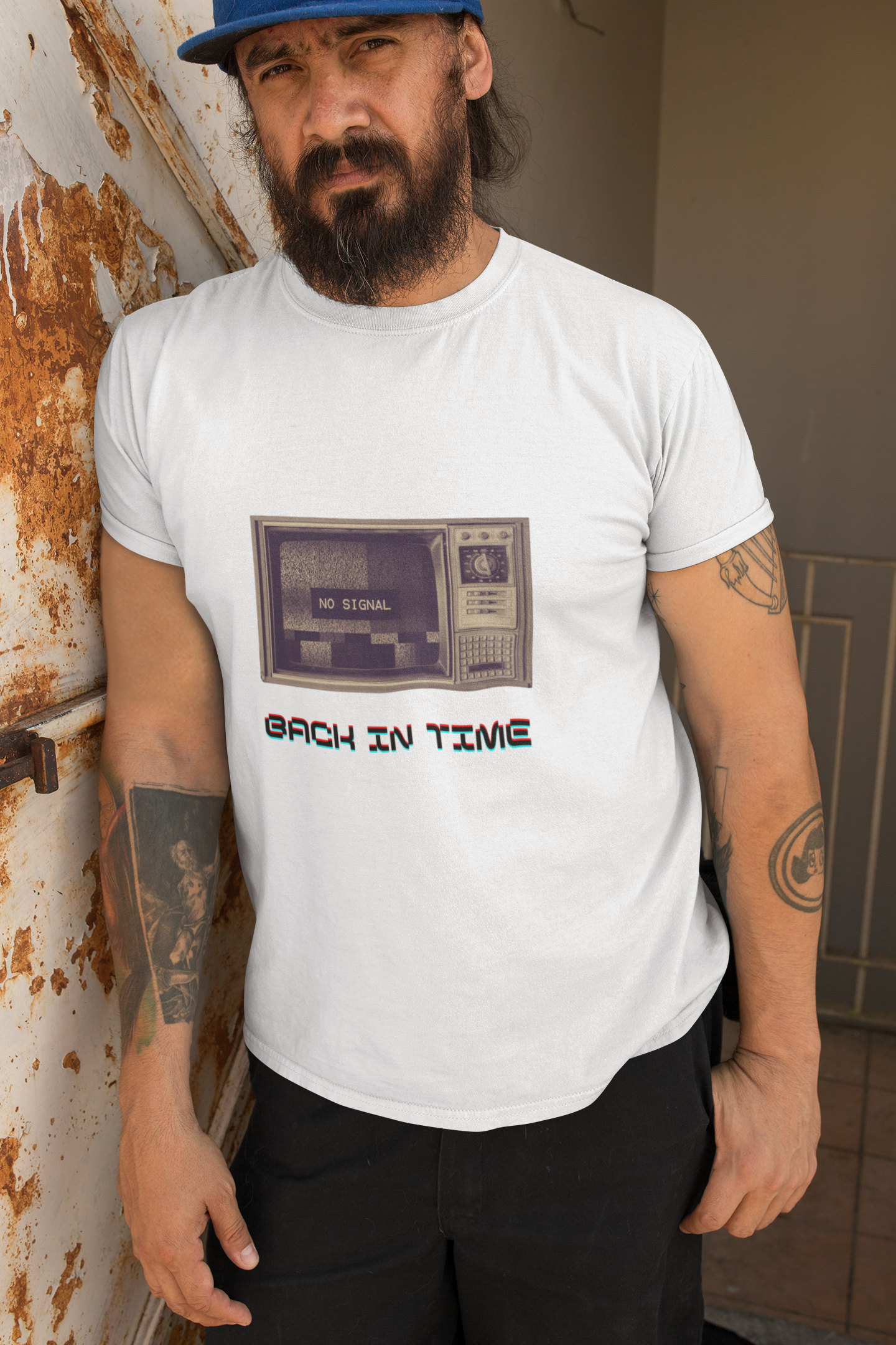Retro TV Men's Round Neck T-Shirt - Kiseki Apparels